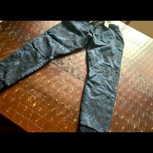 Munster boys size 10 sweats